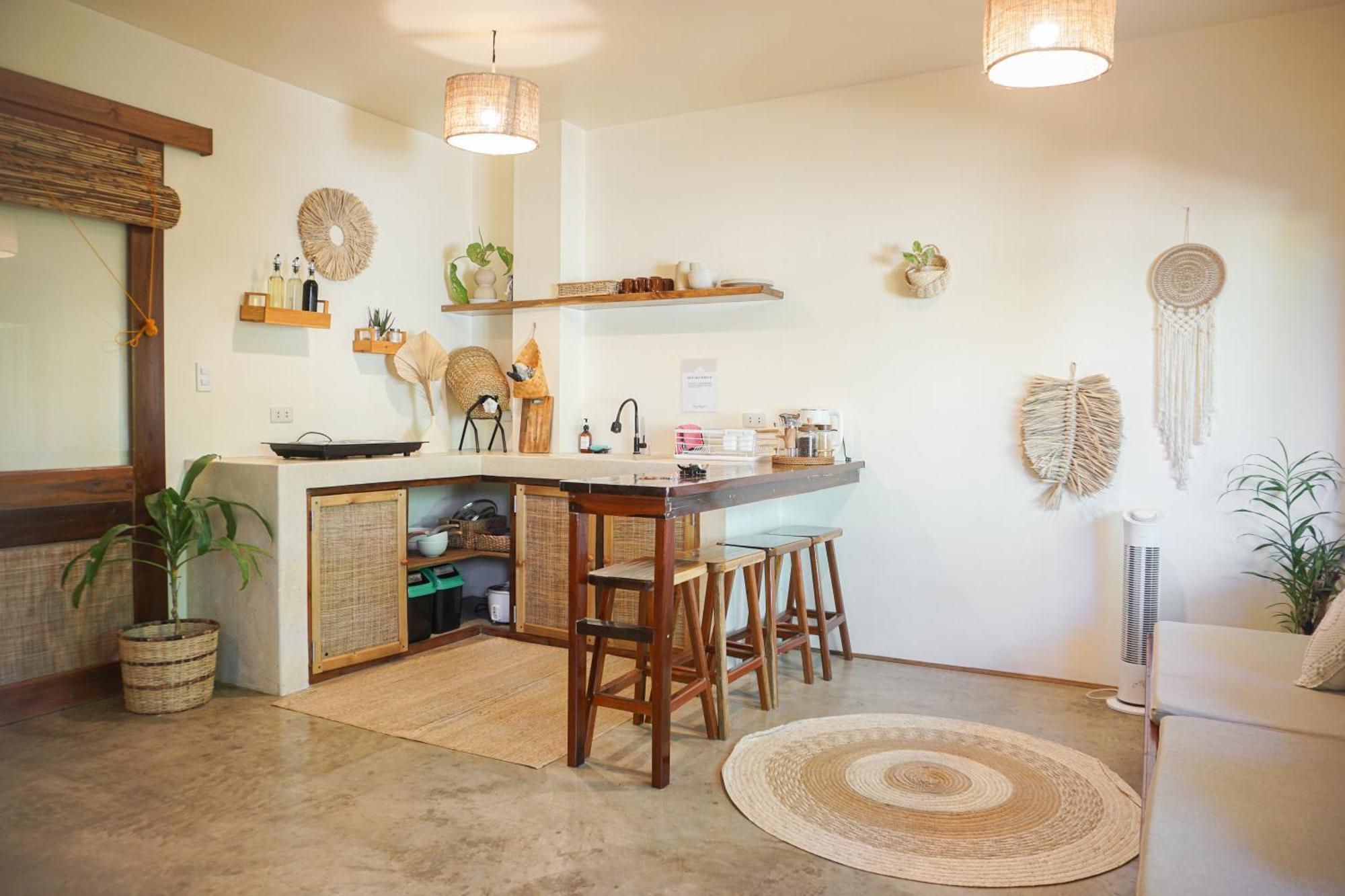 Greenhouse Siargao Roadside Boutique Apartments جنرال لونا المظهر الخارجي الصورة